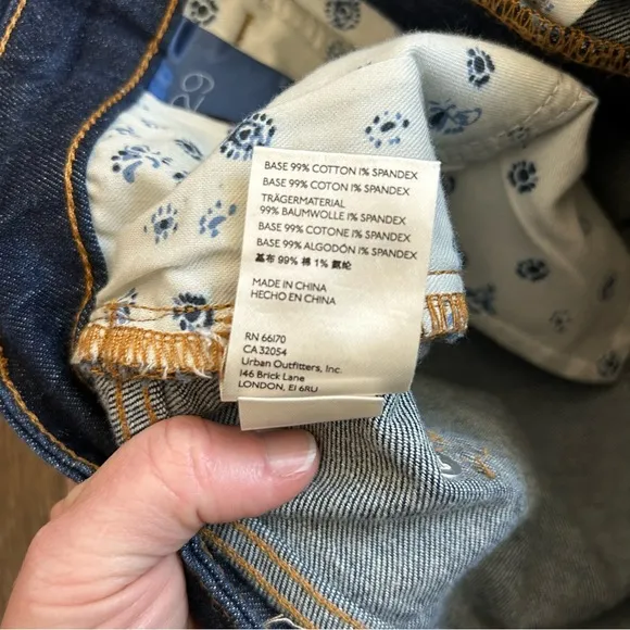 Anthropologie Pilcro The Borrowed Boyfriend Jeans 29