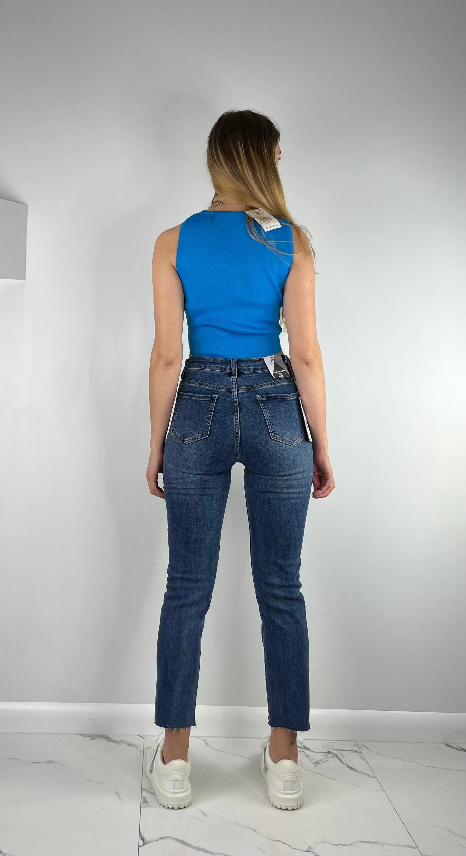 BLUE JEANS