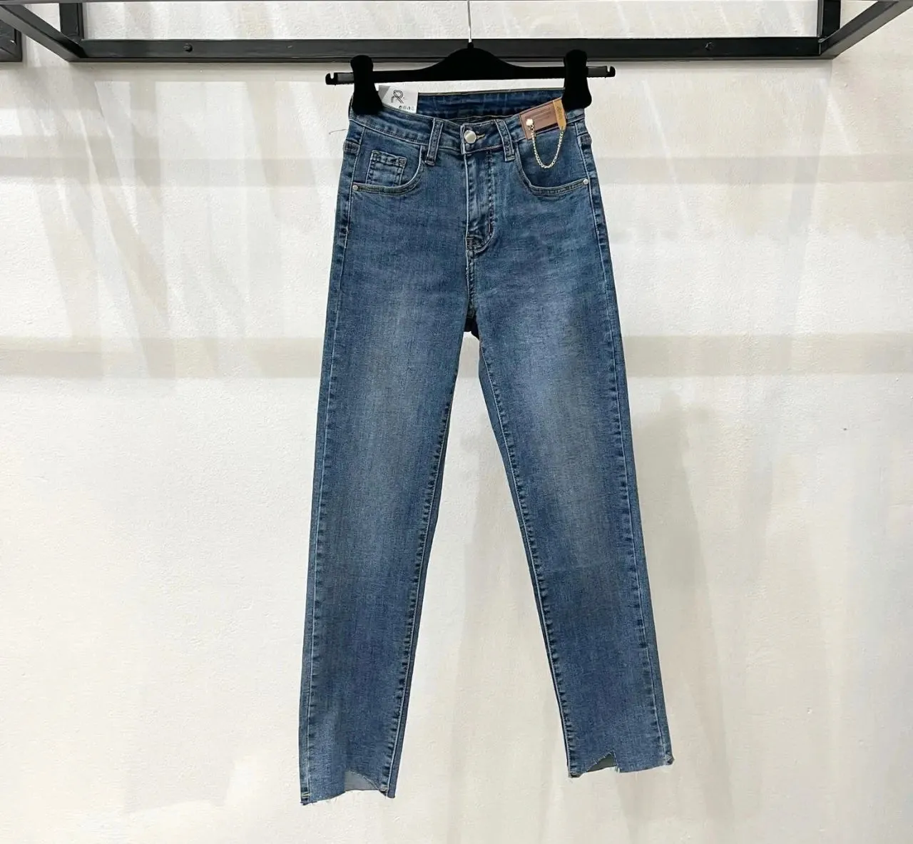 BLUE JEANS
