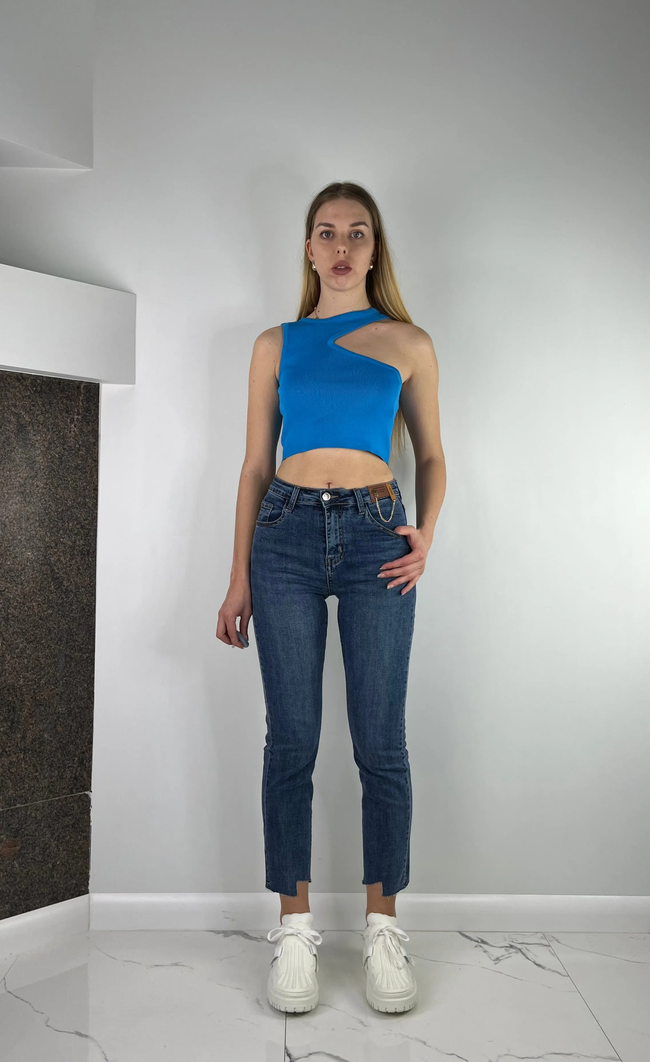 BLUE JEANS