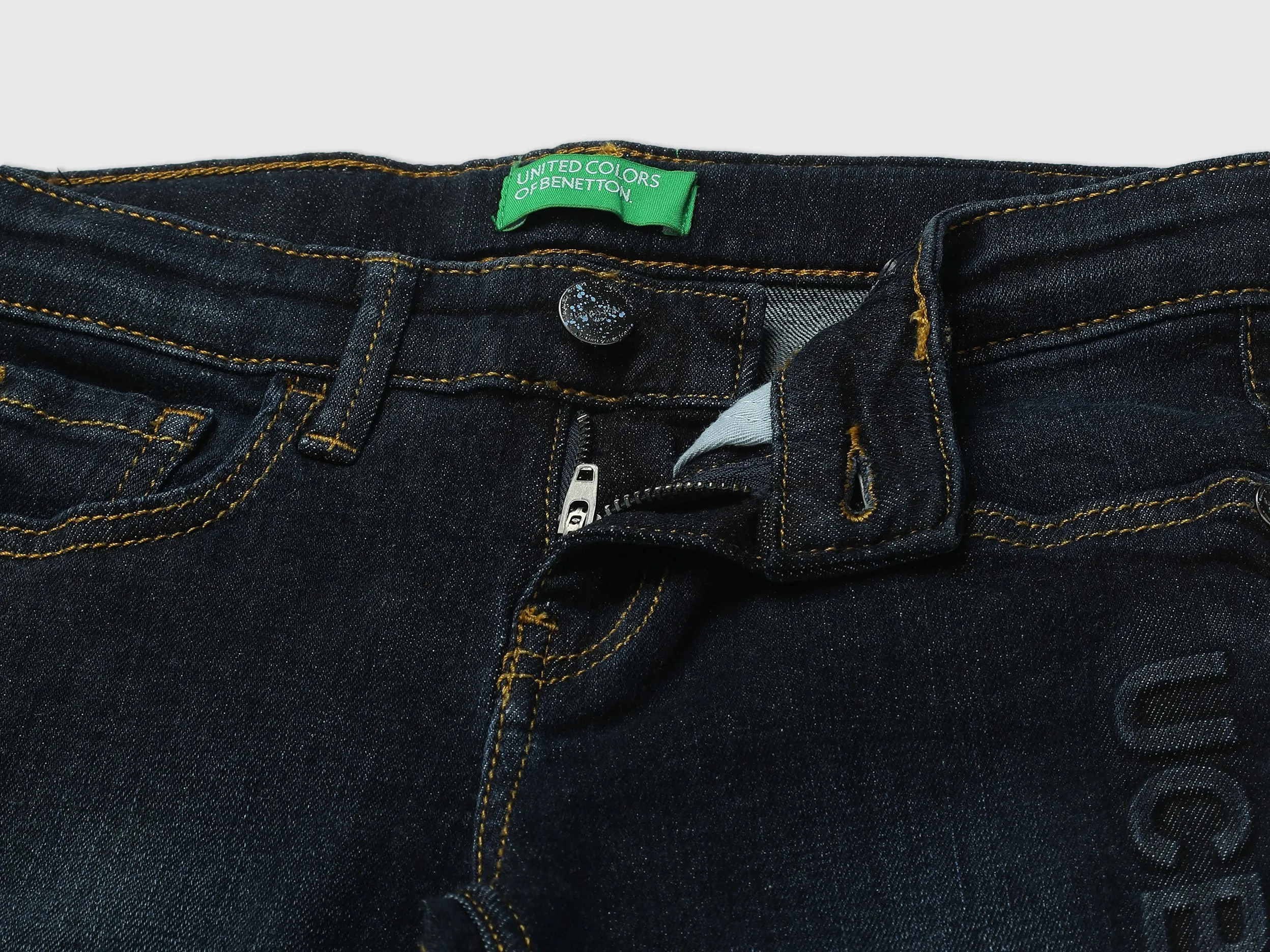 Boys Solid Slim Fit Jeans