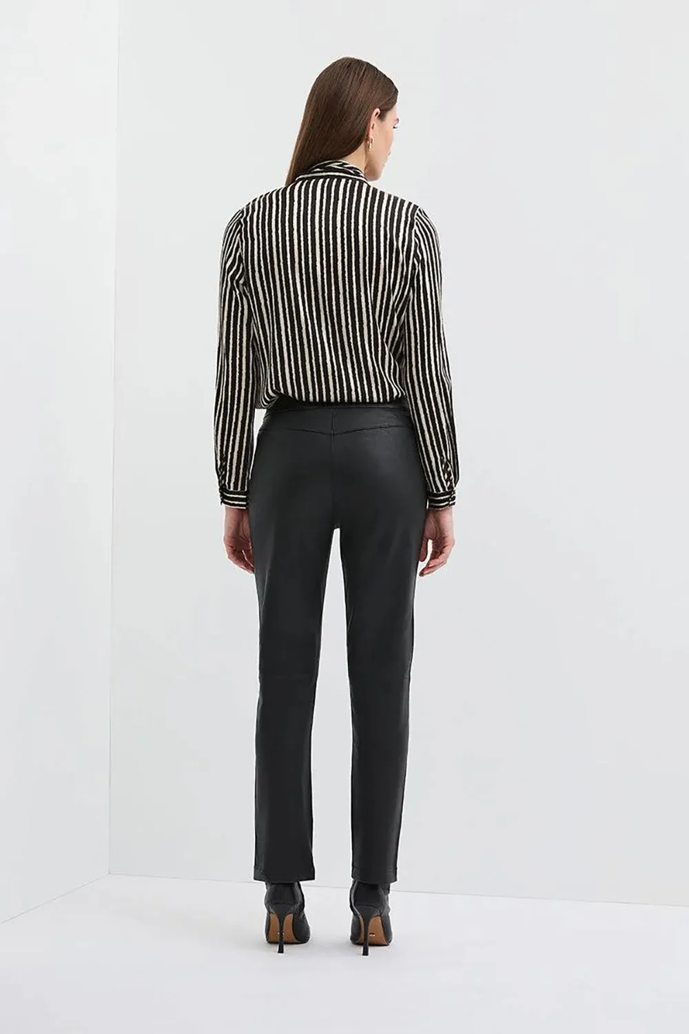 Caravan & Co Stripe Bow Blouse CT120S