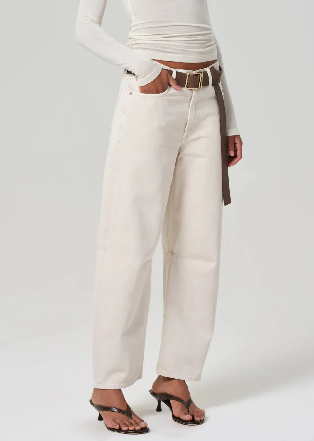 COH Miro Jean in Almondette