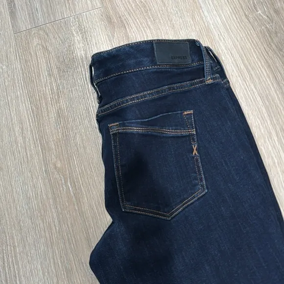 Express Women's Dark Blue Jeans