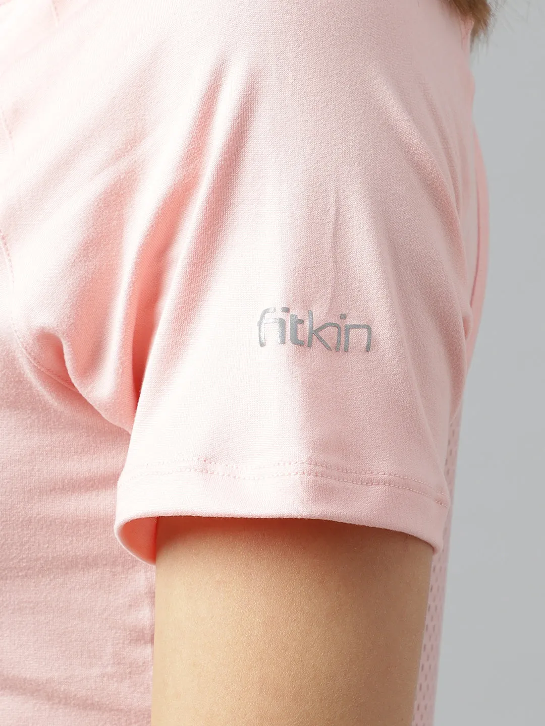 Fitkin women front zipper short sleeves t-shirt