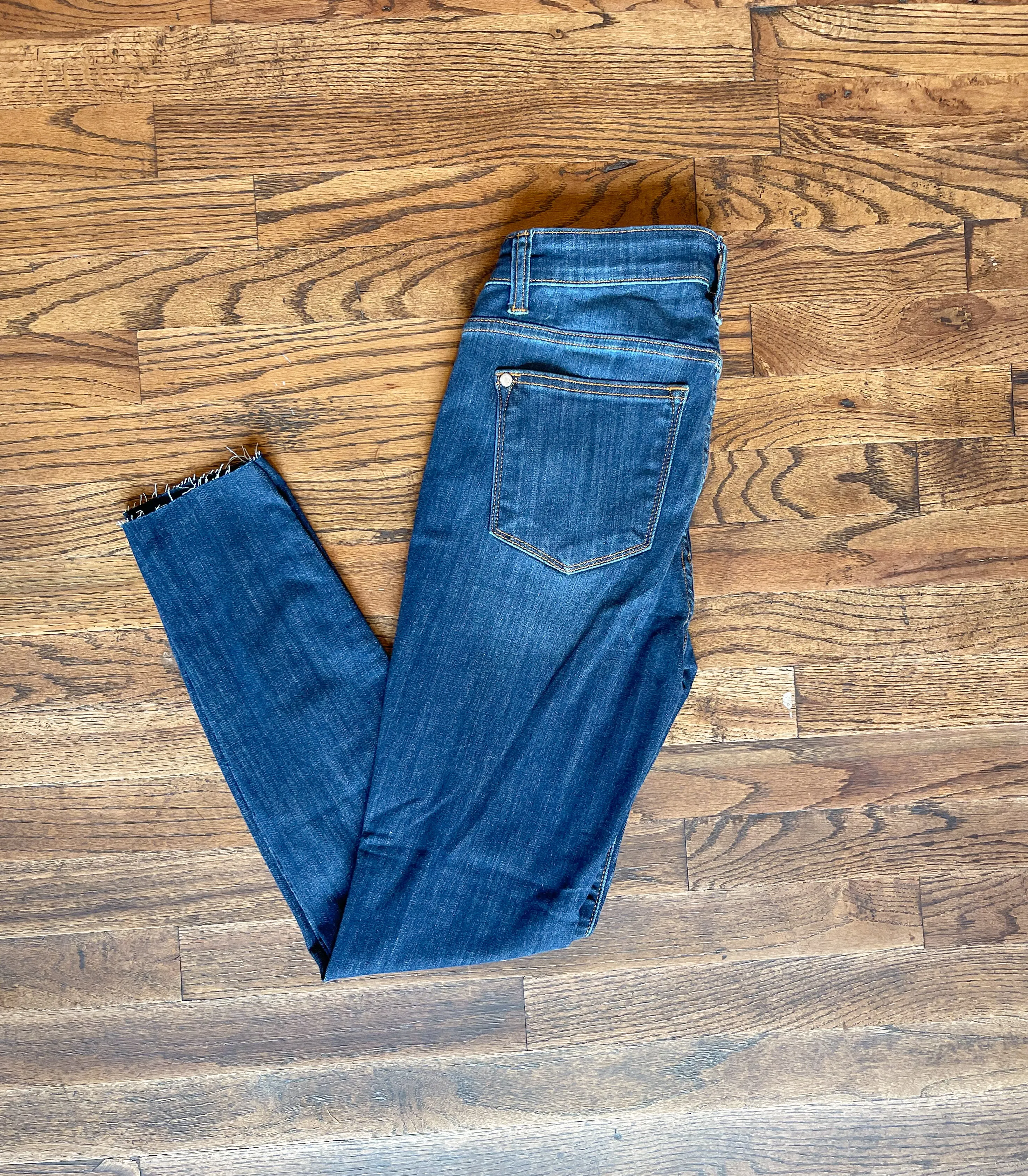 Judy Blue || Marlena Mid-Rise Raw Hem Skinny Jean