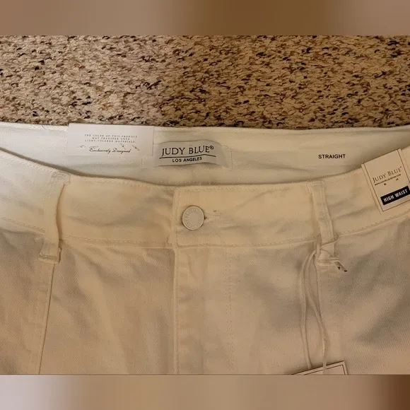 Judy Blue White Cargo Jeans