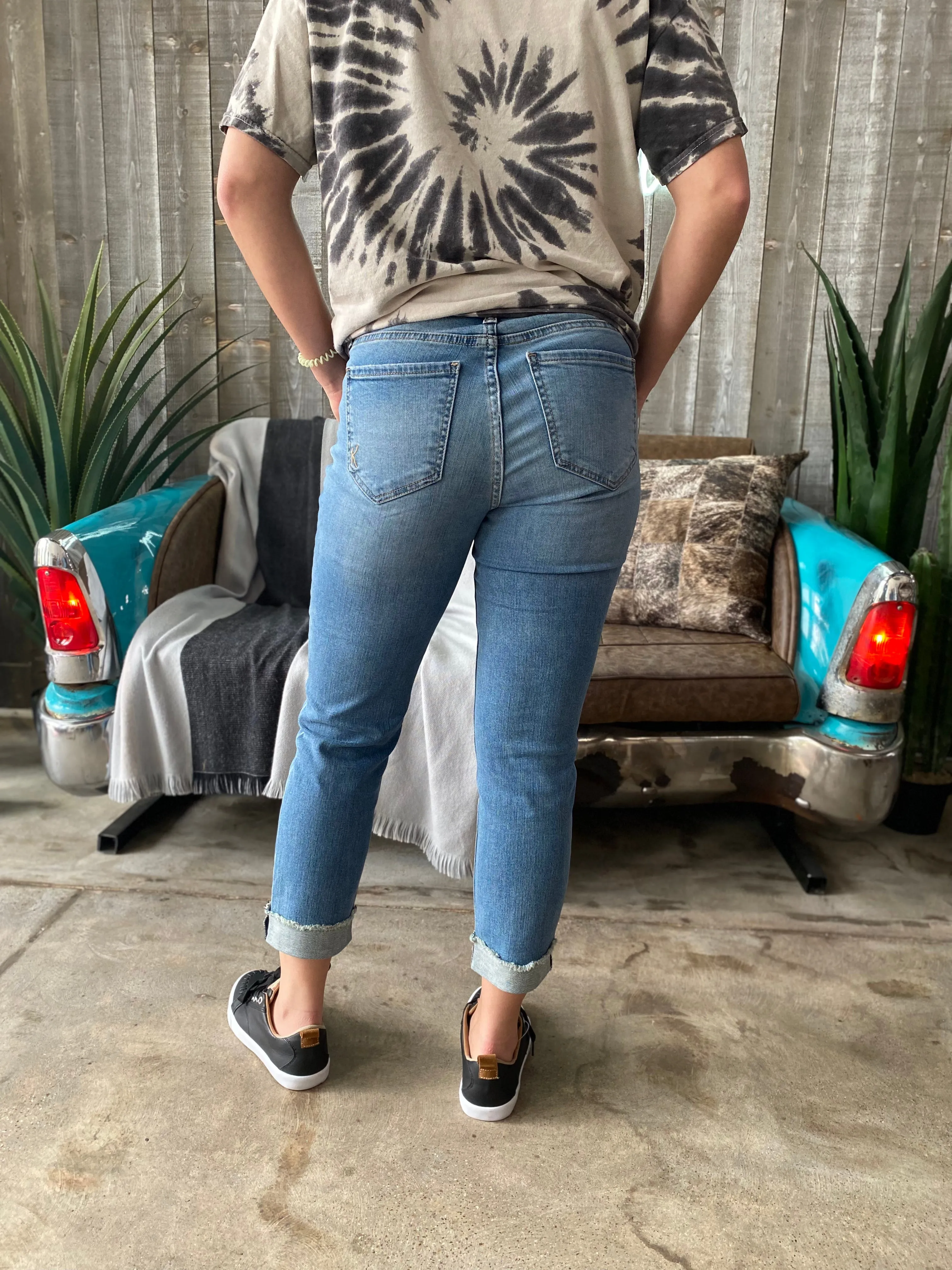 Kut From the Kloth Abigail Cropped Straight Leg Jeans