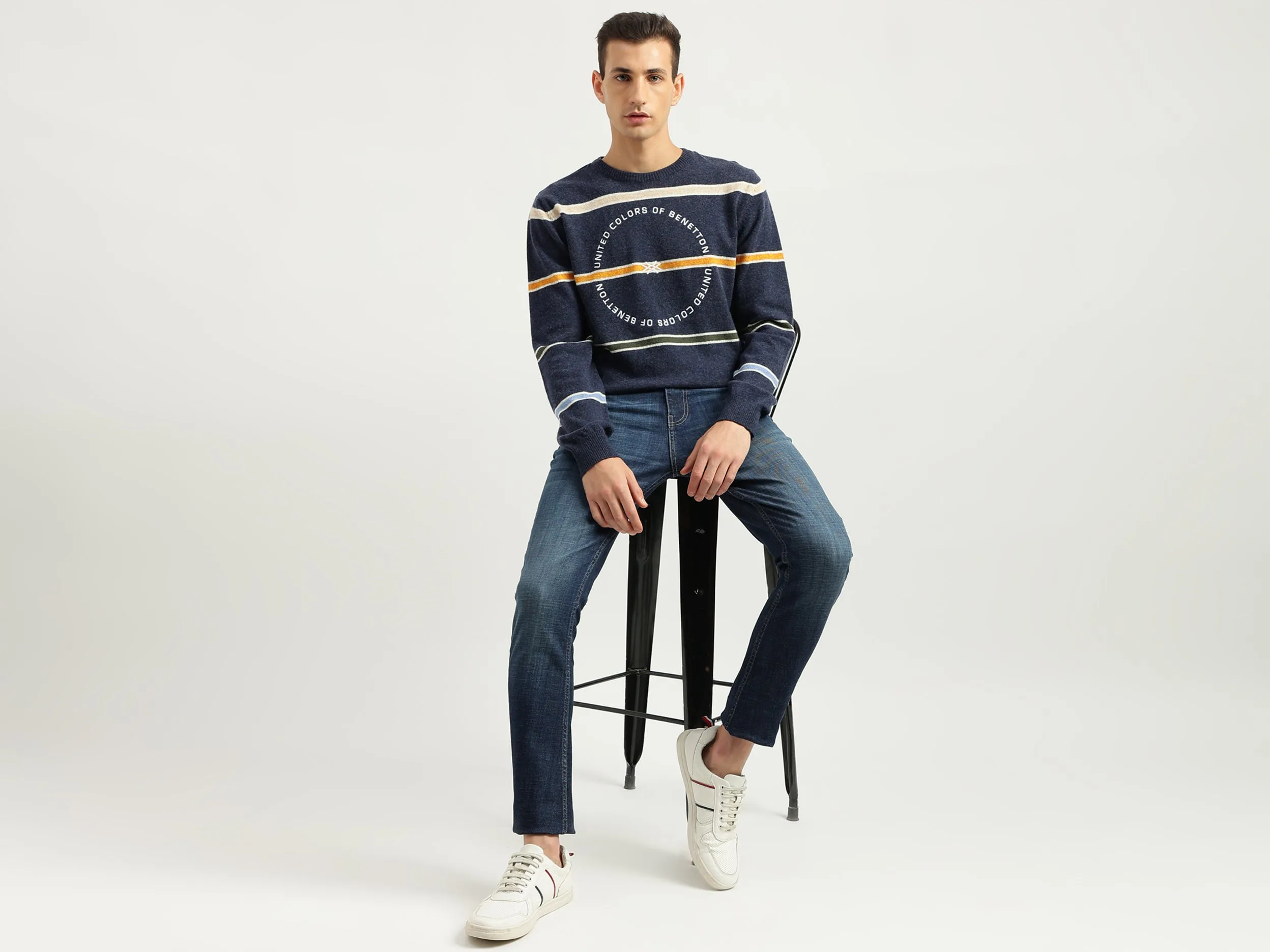 Men's Solid Carrot Fit Jeans
