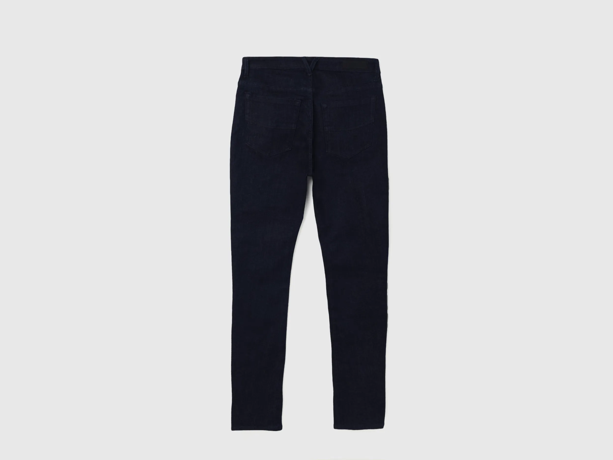 Men's Solid Carrot Fit Jeans
