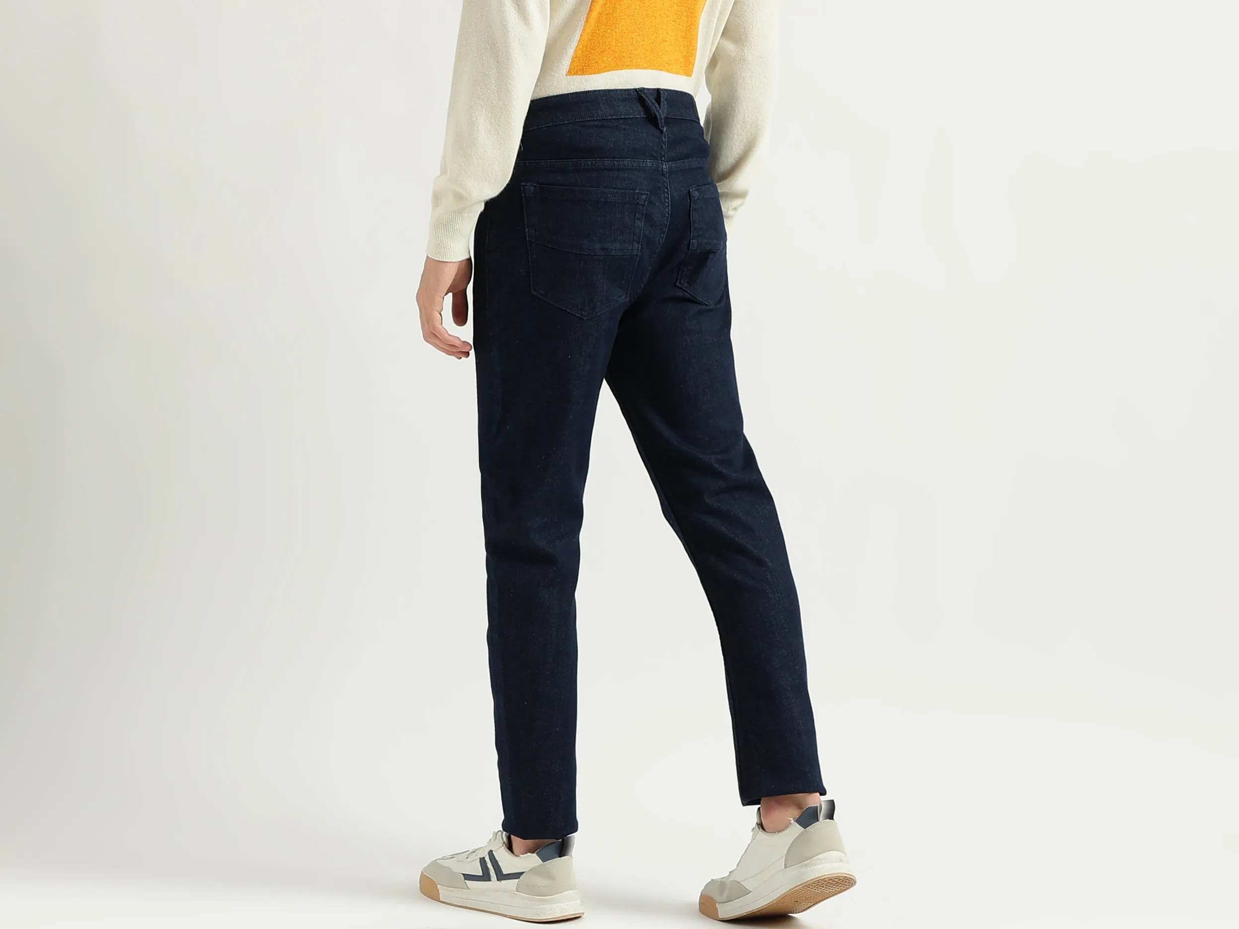 Men's Solid Carrot Fit Jeans