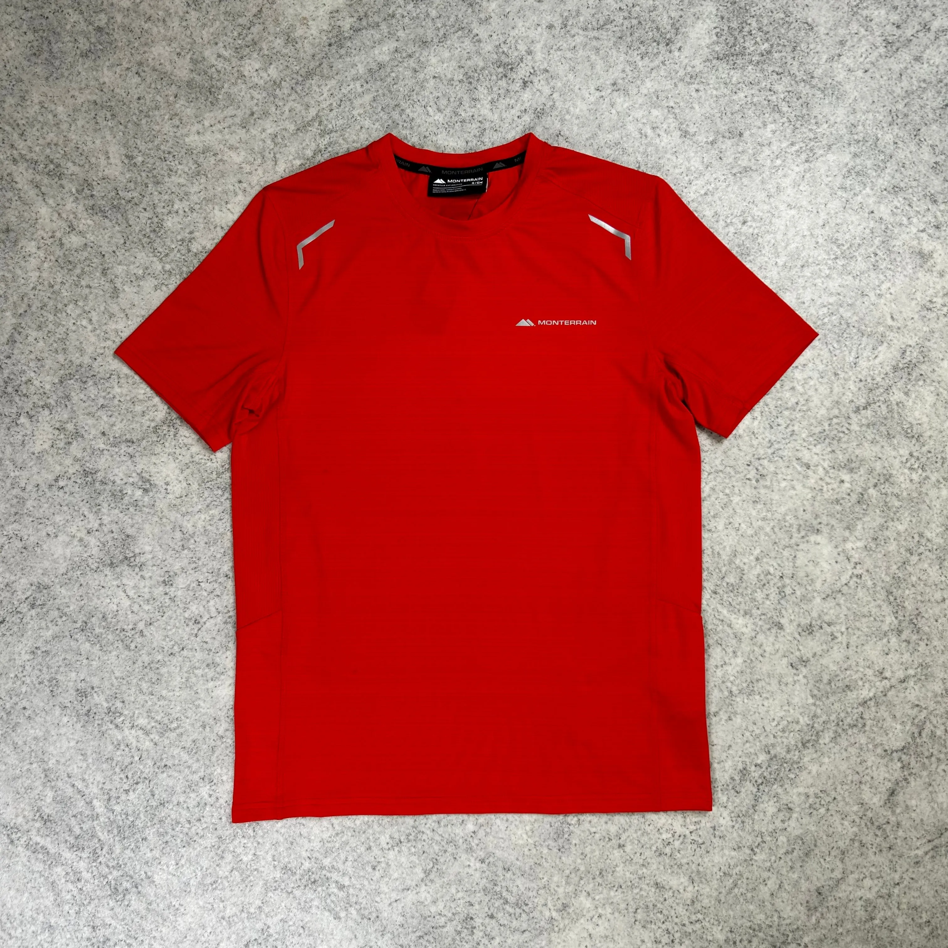 Monterrain Chase Tee - Red