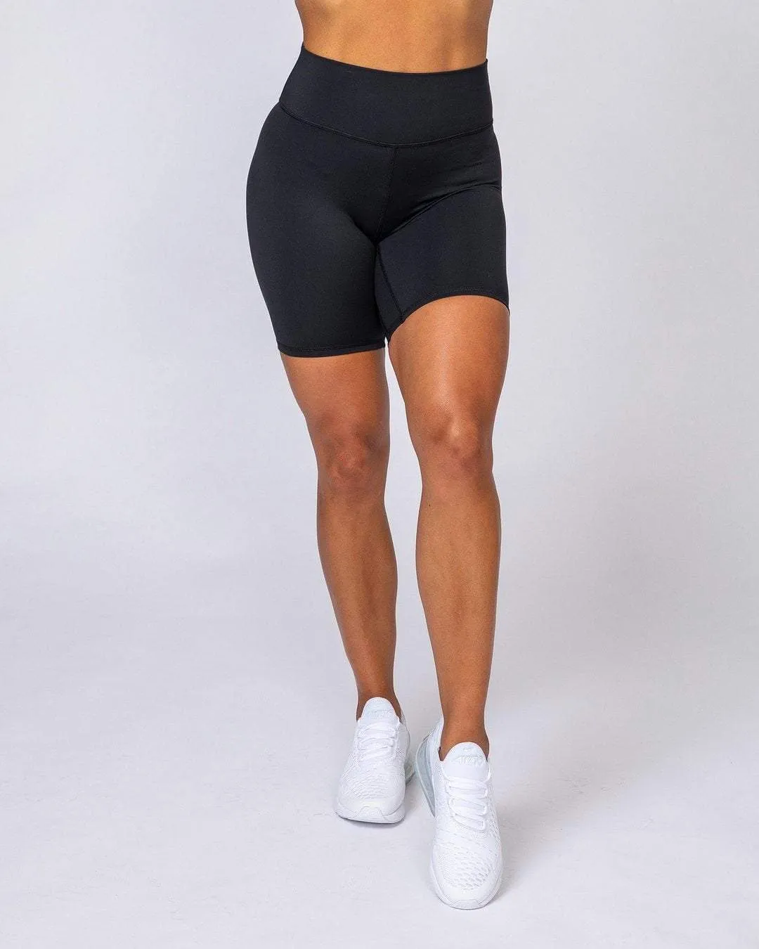 Motion Bike Shorts - Black