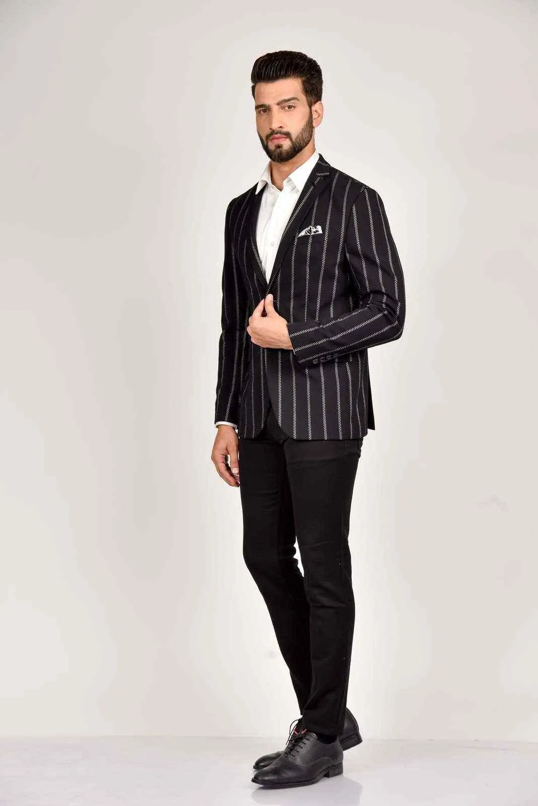 Navy Knitted Blazer for all Occasions