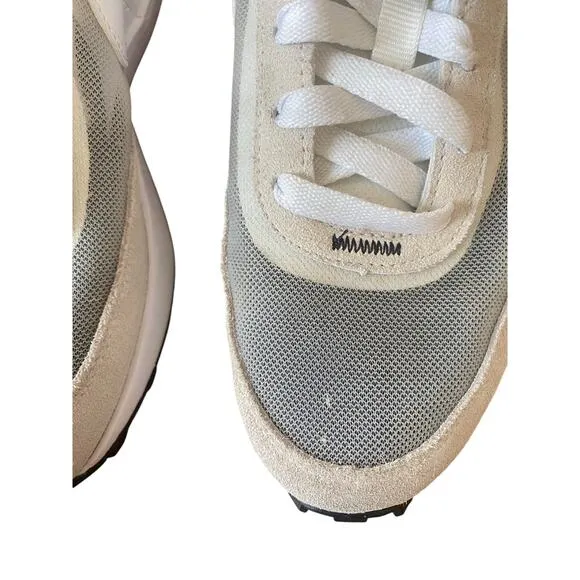 Nike Kids Waffle One GS Summit White 2.5 Youth Sneaker Mesh Suede Athletic Shoe