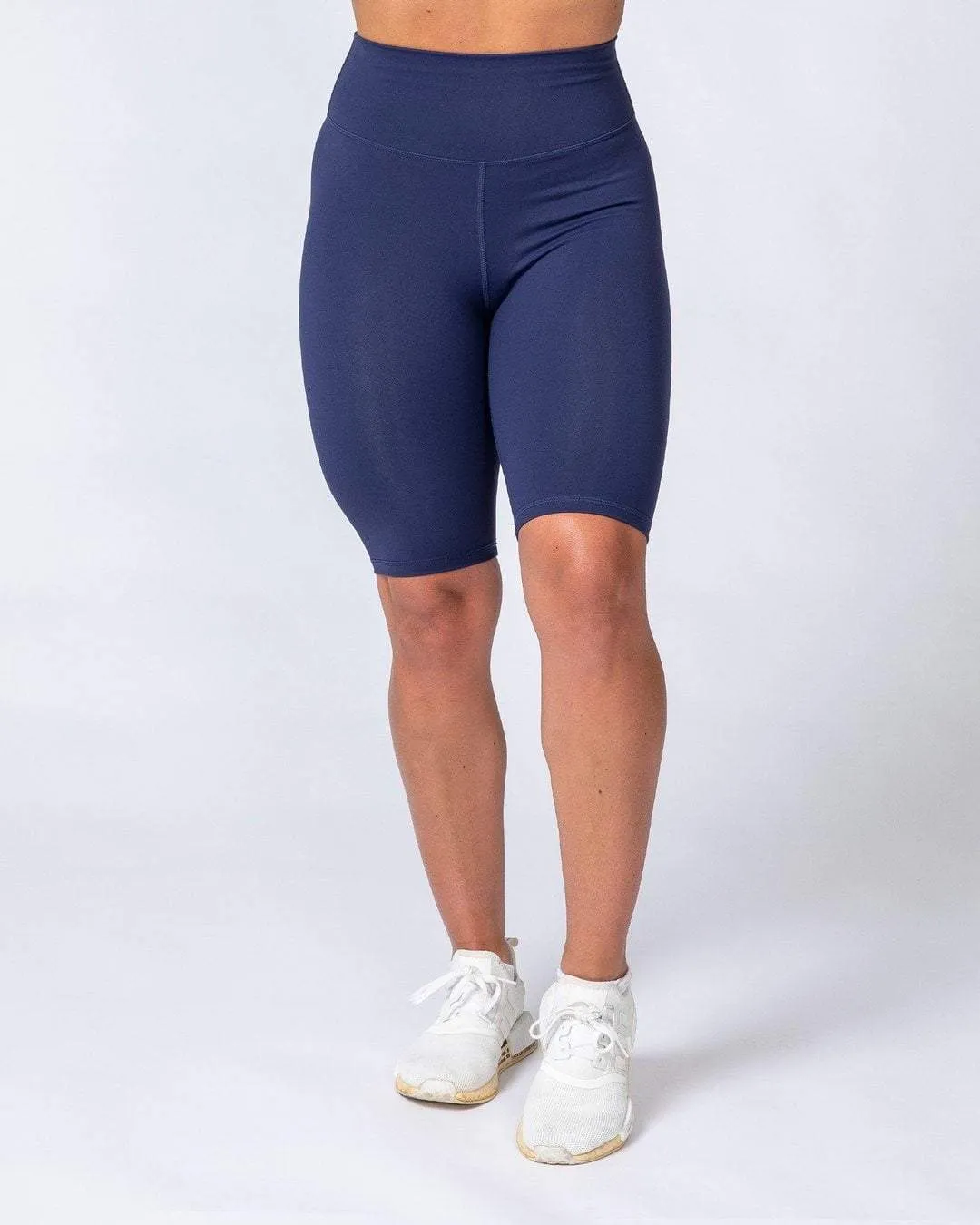 Signature Referee Length High Waist Scrunch - Midnight