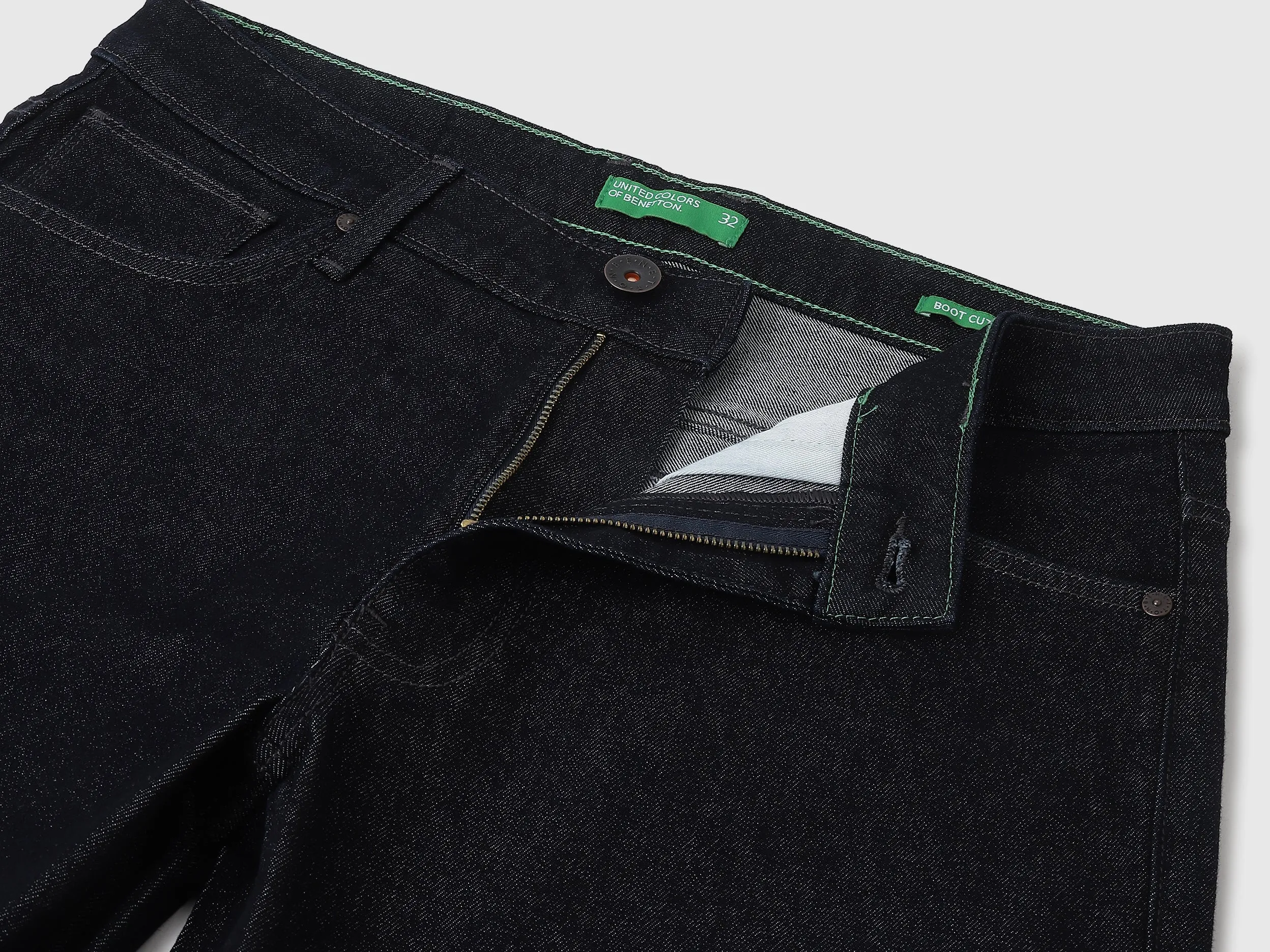 Solid Bootcut Fit Jeans