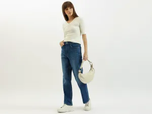 Solid Straight Fit Clean Wash Jeans