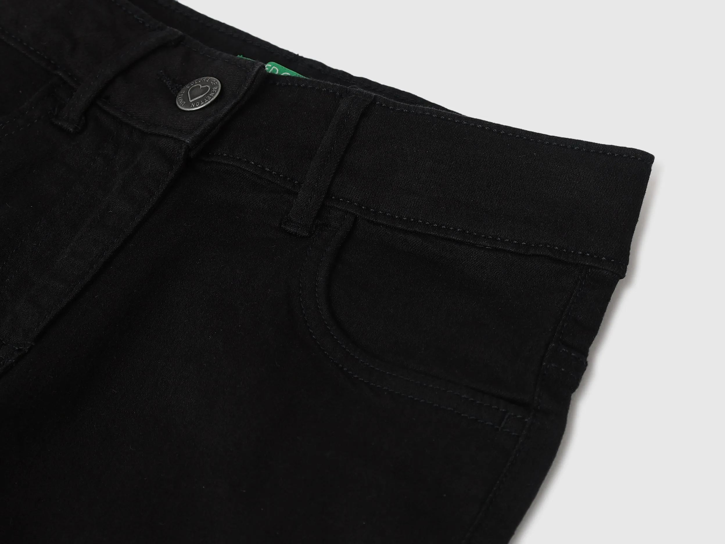 Solid Straight Fit Jeans