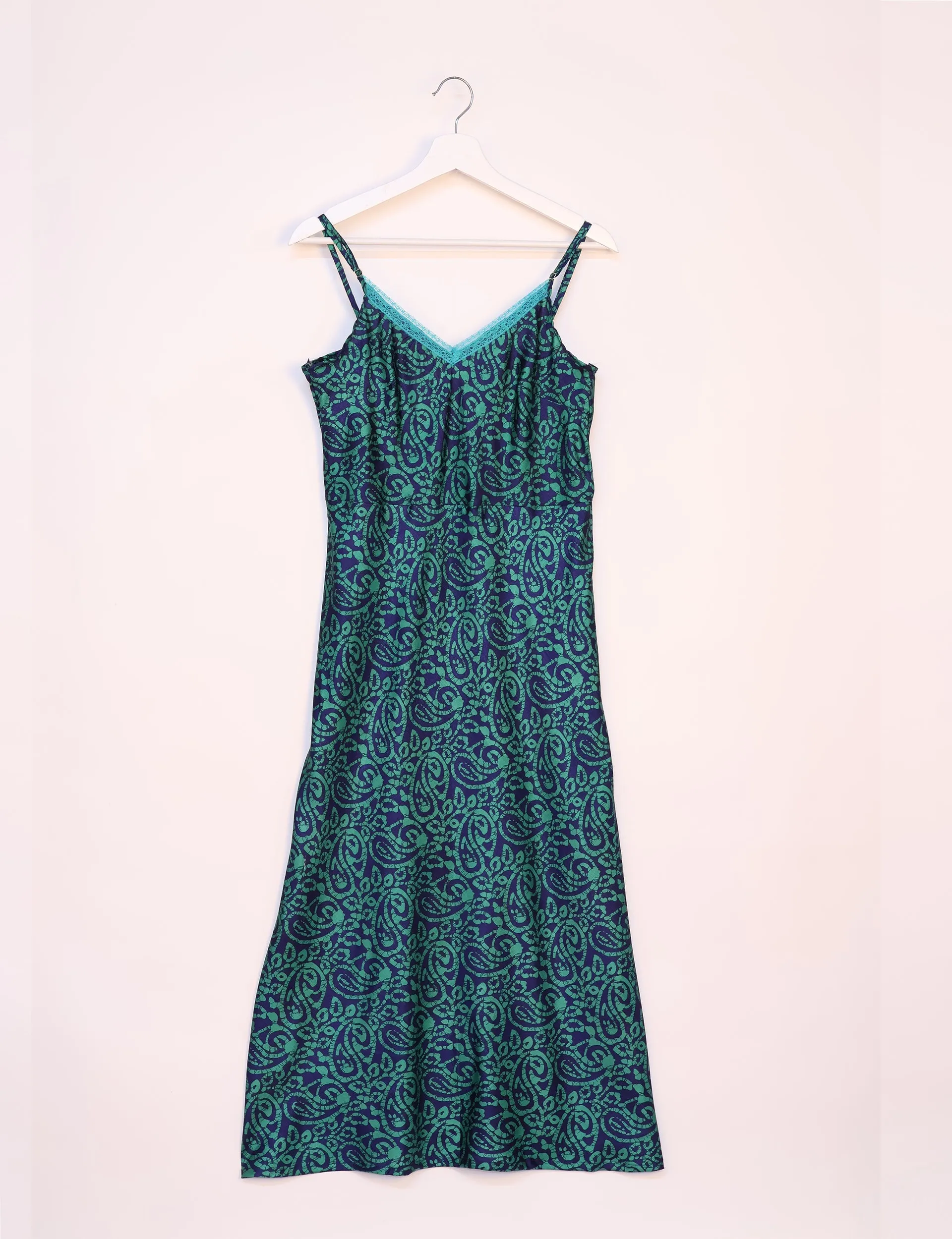 STRAP DRESS