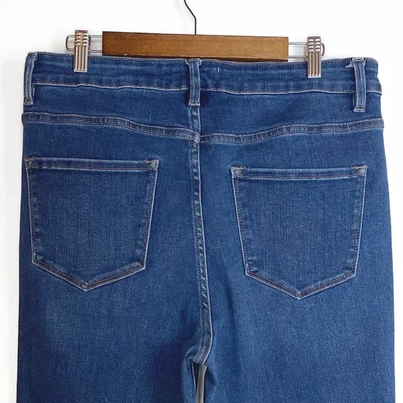VERVET Medium Wash denim jeans Womens size 14