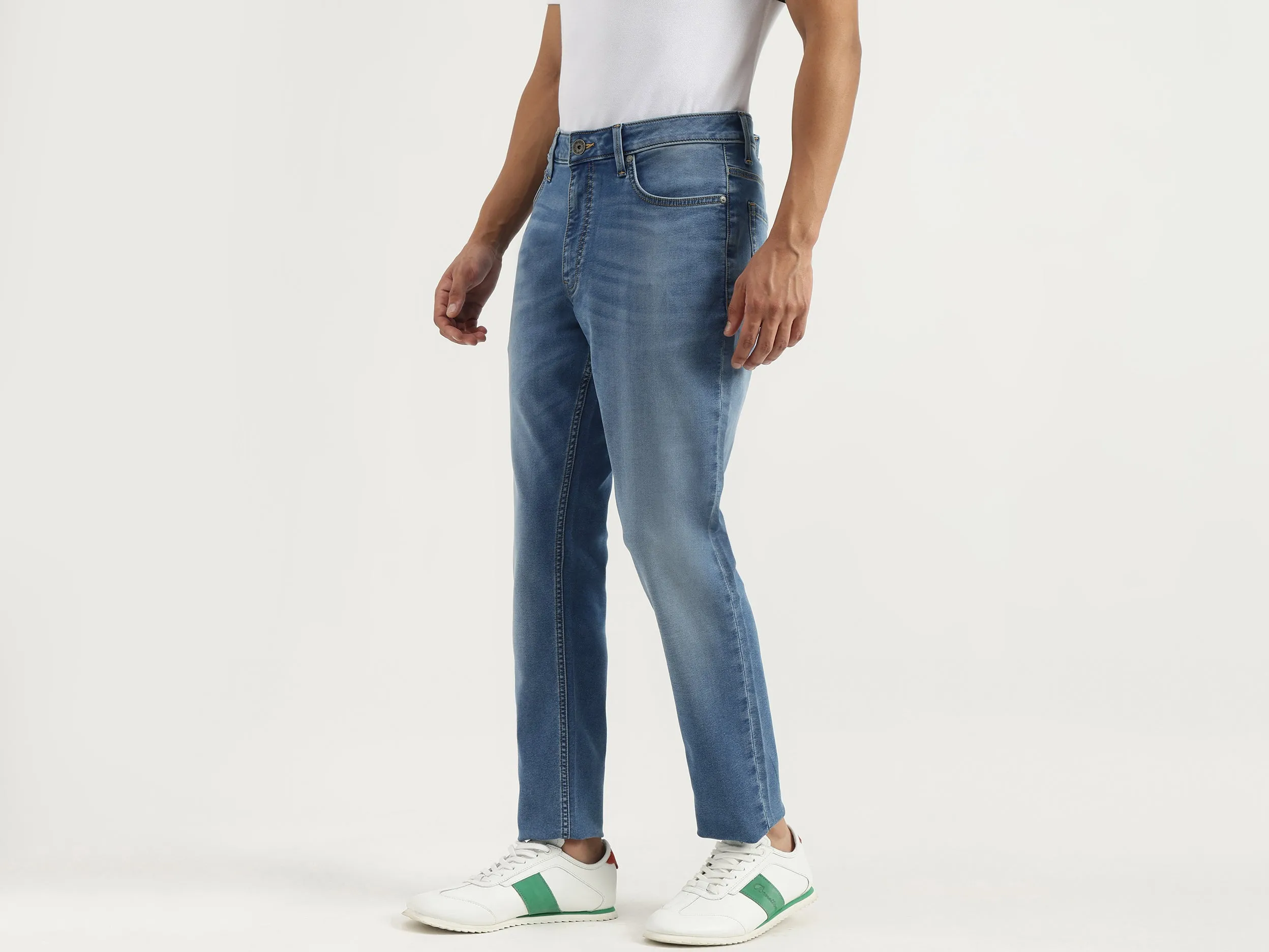 Washed Slim Jeans